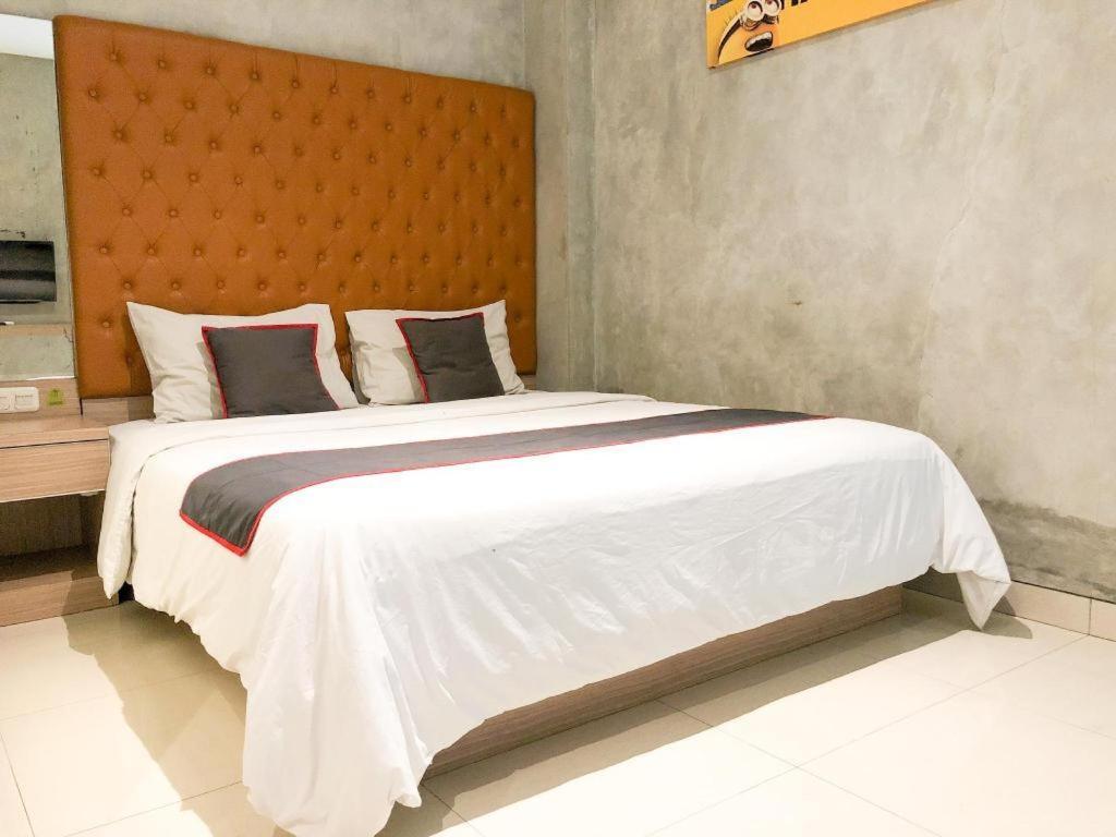 מלון Collection O 31 The Batik Bed And Coffee בנדונג מראה חיצוני תמונה